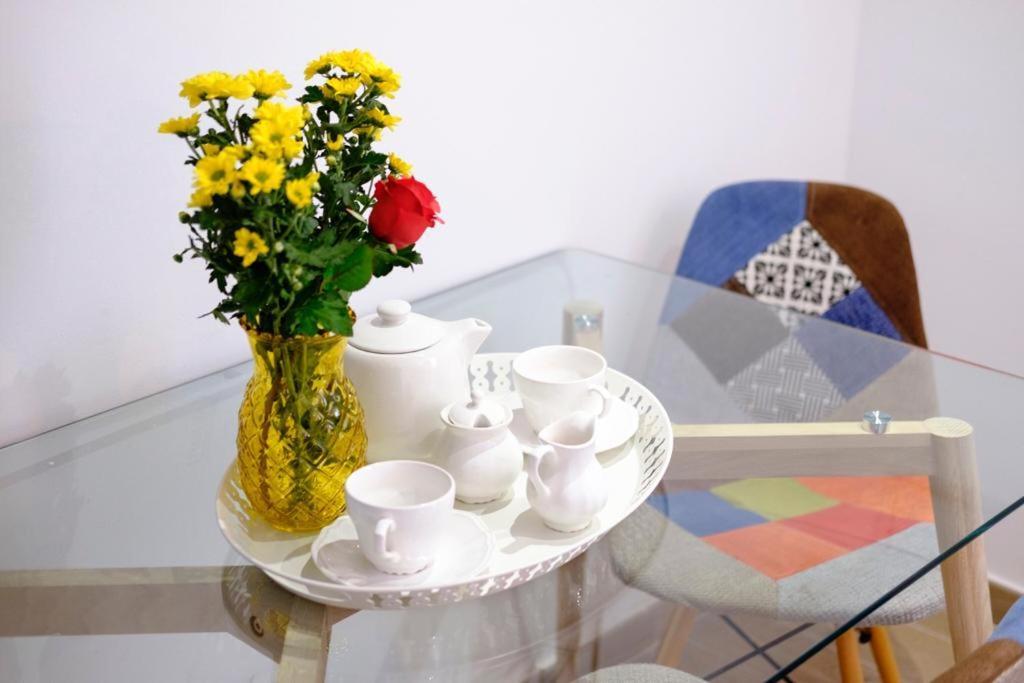 Apartamento Vintage En El Centro De Malaga Luaran gambar