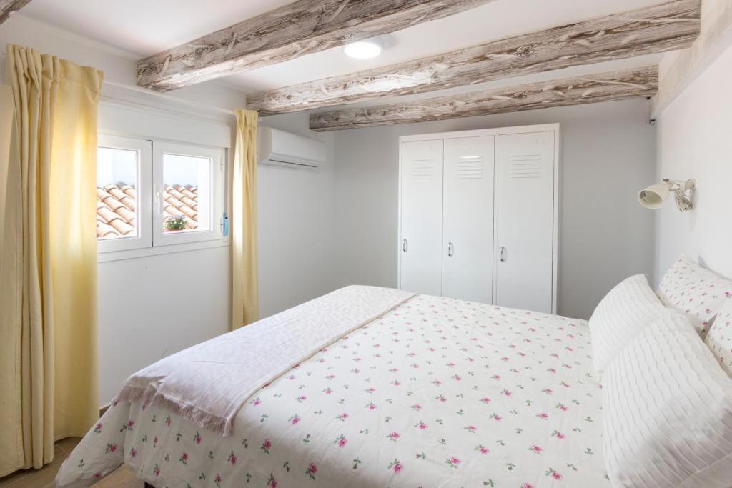 Apartamento Vintage En El Centro De Malaga Luaran gambar