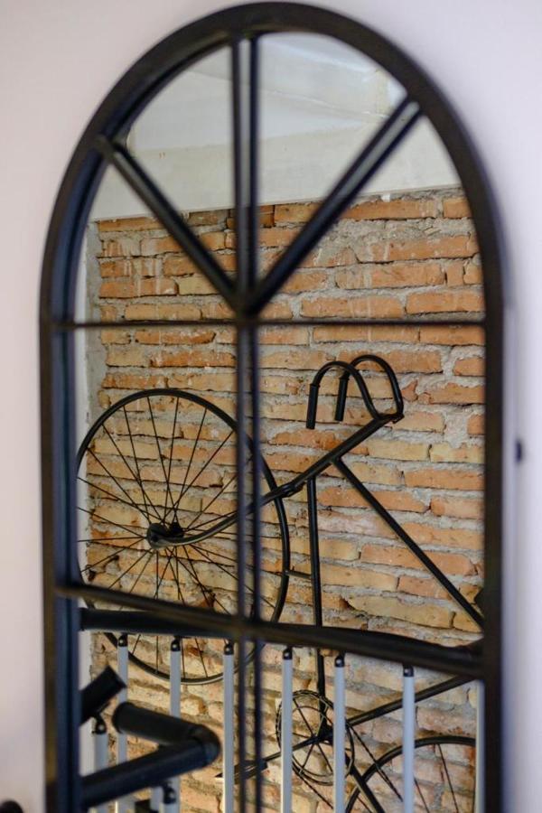 Apartamento Vintage En El Centro De Malaga Luaran gambar