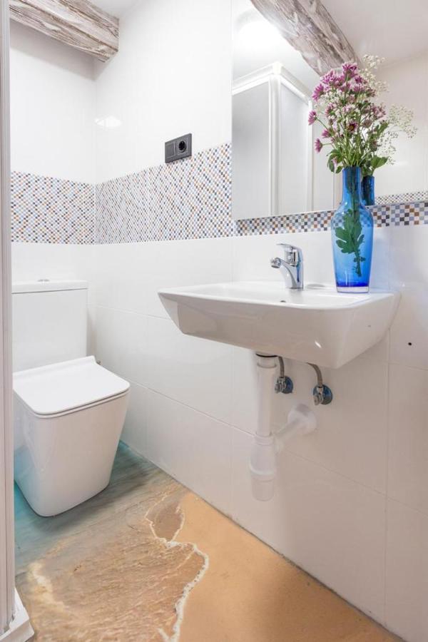 Apartamento Vintage En El Centro De Malaga Luaran gambar
