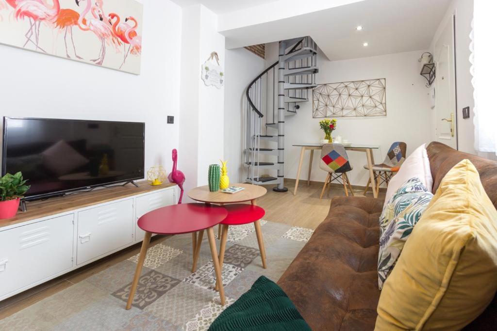 Apartamento Vintage En El Centro De Malaga Luaran gambar