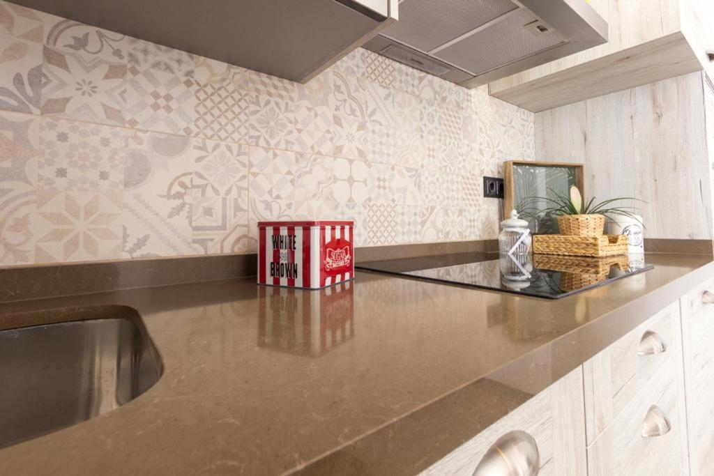 Apartamento Vintage En El Centro De Malaga Luaran gambar